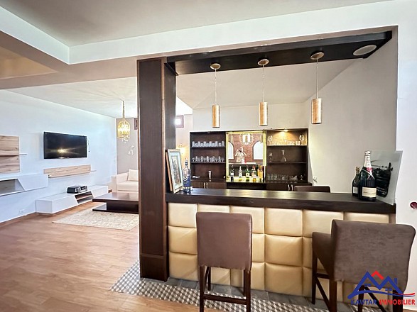 PRESTIGIEUSE VILLA 31