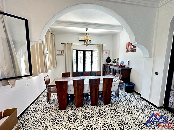 PRESTIGIEUSE VILLA 25