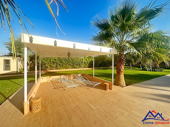 Très belle Villa de style mixte alliant charme, confort et bien être 1