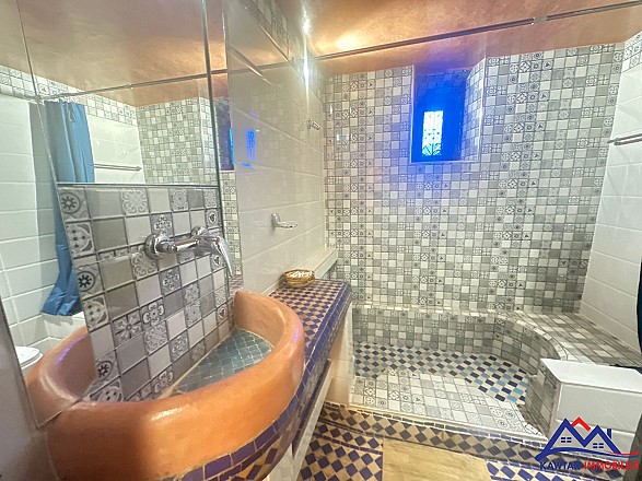 Très belle Villa de style mixte alliant charme, confort et bien être 38