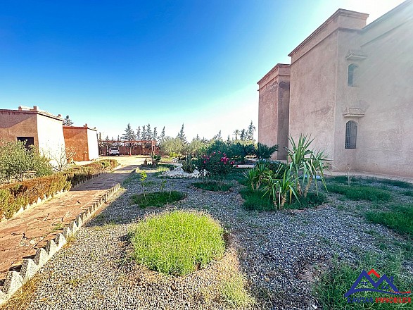 Très jolie Villa 5