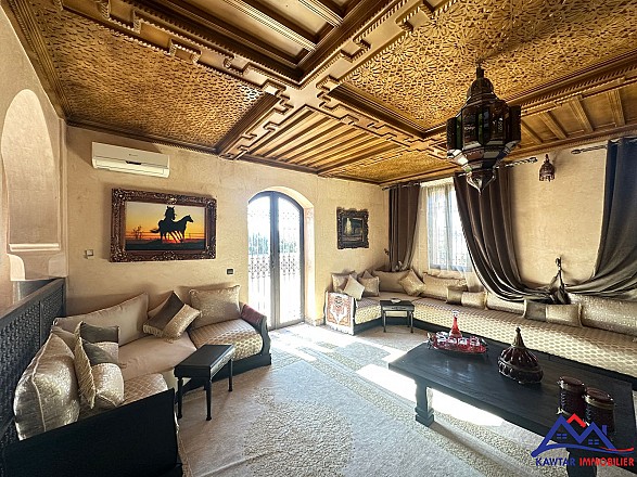 Très jolie Villa 37