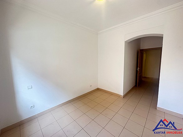 Appartement à Louer  4