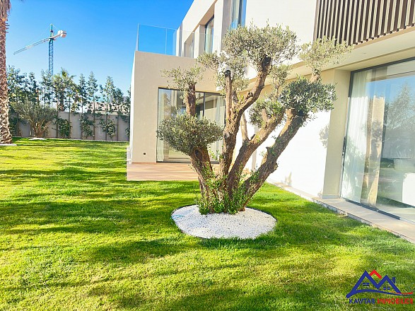 SUPERBE VILLA  4
