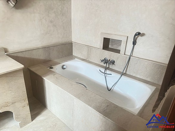 Très jolie Villa 16