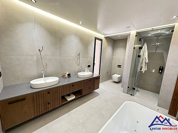 VILLA SOMPTUEUSE  16