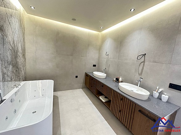 VILLA SOMPTUEUSE  22