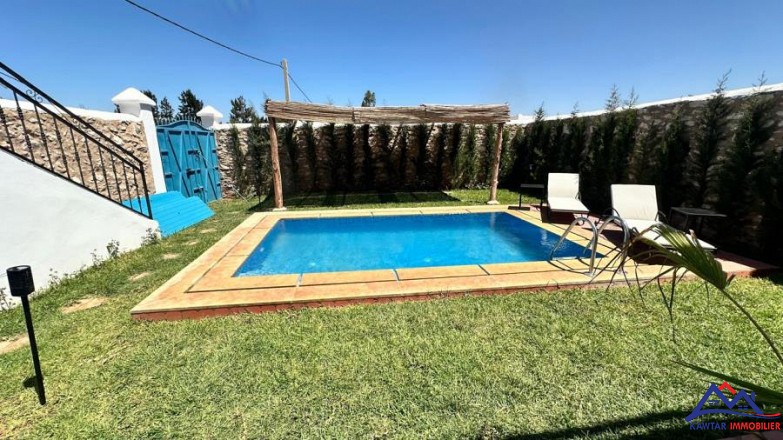 Villa avec Piscine et Terrasse Vue Dégagée à Vendre 11