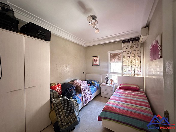 Appartement à Louer  12