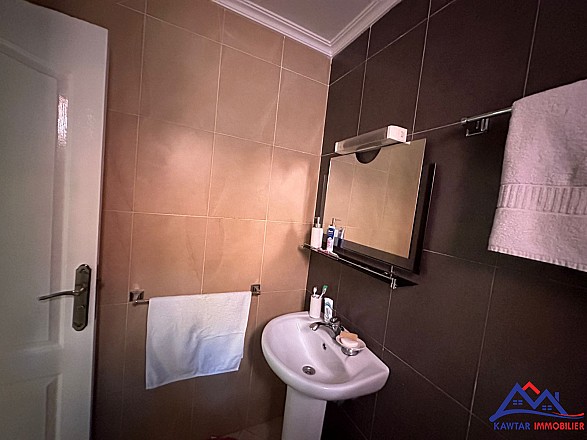 Appartement à Louer  18