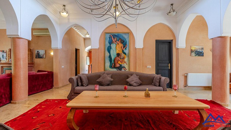 Villa Luxueuse Meublée à Louer 11