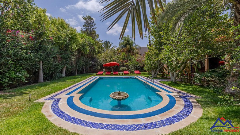 Villa Luxueuse Meublée à Louer 1