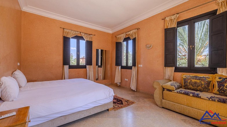 Villa Luxueuse Meublée à Louer 24
