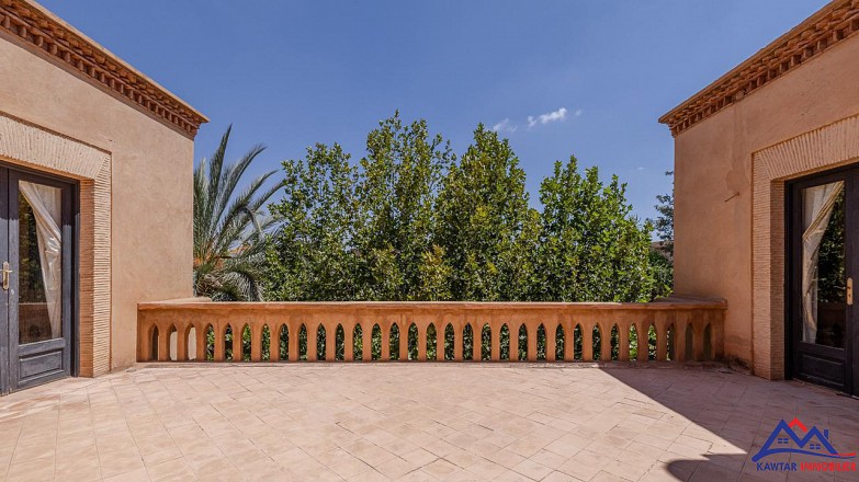 Villa Luxueuse Meublée à Louer 36