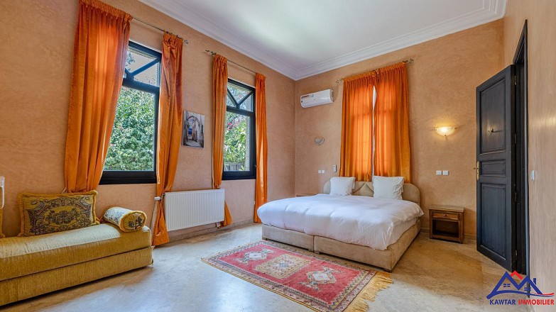Villa Luxueuse Meublée à Louer 33