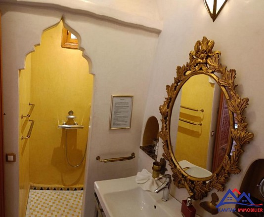 Riad Maison d'Hôtes à Vendre à Bab Doukalla 19