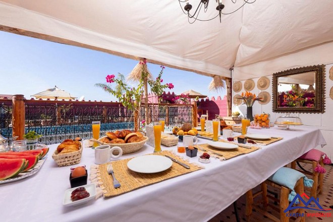 Riad Maison d'Hôtes à Vendre à Bab Doukalla 35
