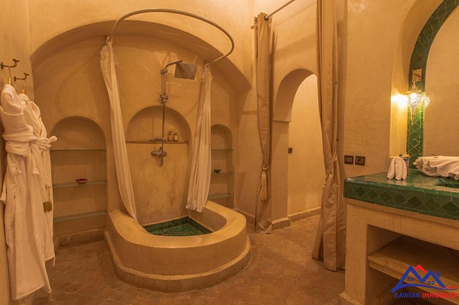 Riad d'Exception à Vendre - Emplacement Privilégié  29