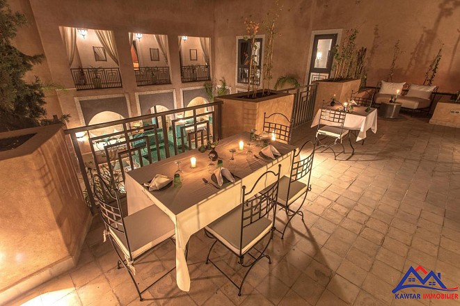 Riad d'Exception à Vendre - Emplacement Privilégié  14