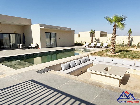 VILLA A VENDRE - ROUTE DE OUARZAZAT 1