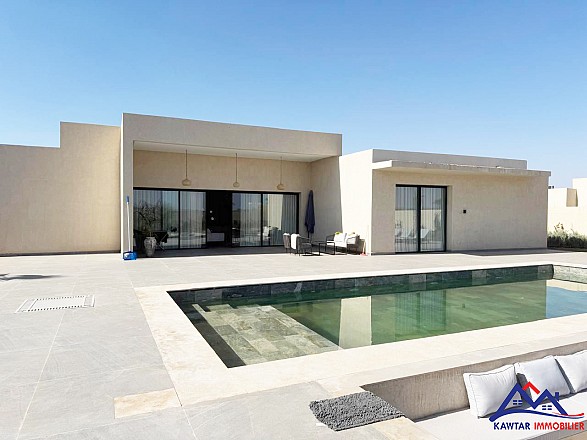 VILLA A VENDRE - ROUTE DE OUARZAZAT 2