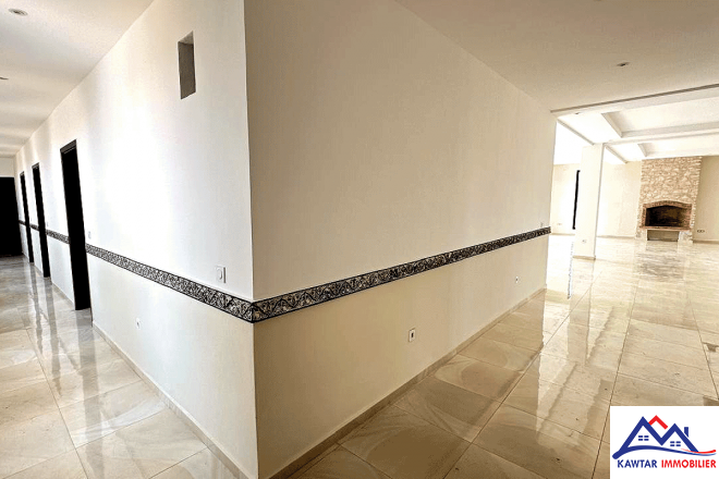 À vendre : Élégante villa de caractère sur un terrain généreux de 2 396 m² – cadre paisible et prestations complètes 11