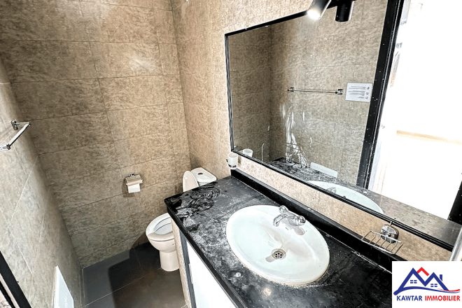 À vendre : Élégante villa de caractère sur un terrain généreux de 2 396 m² – cadre paisible et prestations complètes 18