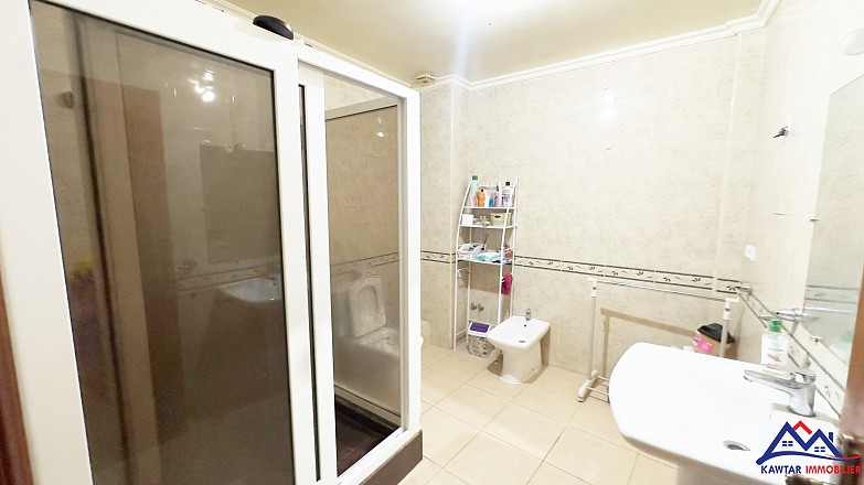 Appartement à Vendre- Allal El Fassi  12