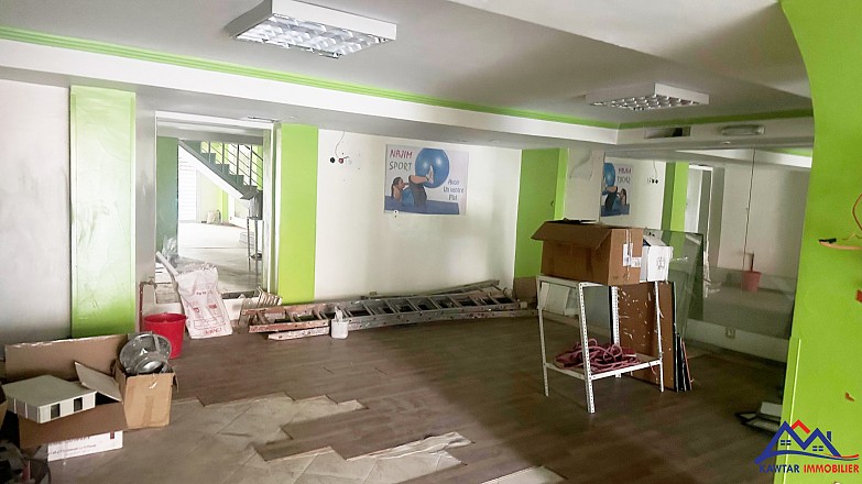 Local commercial au cœur de Guéliz – À vendre  8