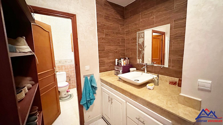 VILLA A VENDRE - ROUTE DE CASA 16