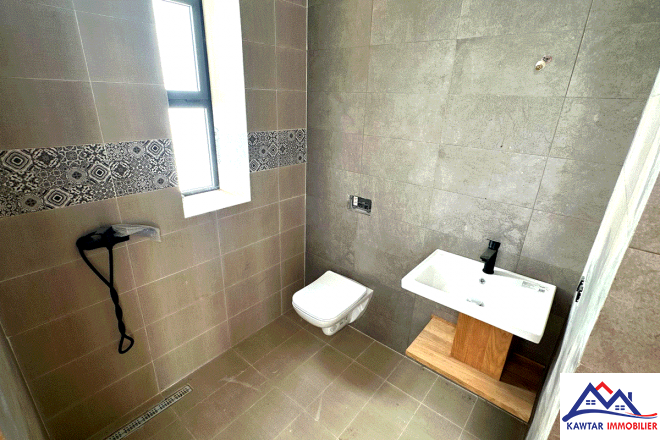 À vendre – Villa neuve contemporaine sur 3 500 m² de terrain 10