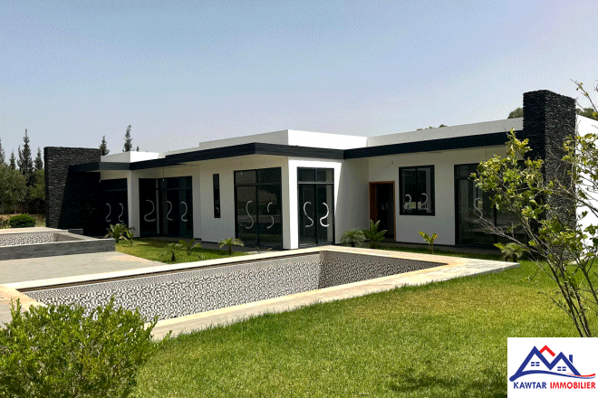 À vendre – Villa neuve contemporaine sur 3 500 m² de terrain 18