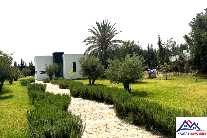 À vendre – Villa neuve contemporaine sur 3 500 m² de terrain 2