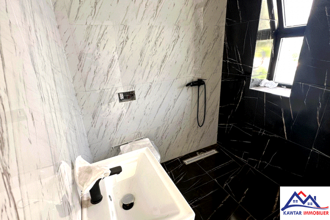 À vendre – Villa neuve contemporaine sur 3 500 m² de terrain 7