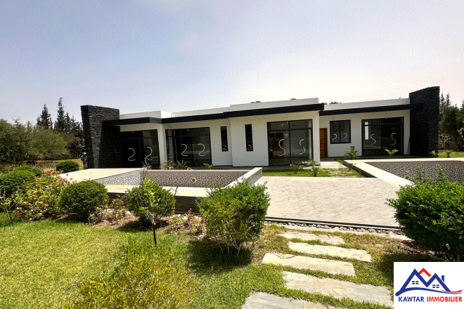 À vendre – Villa neuve contemporaine sur 3 500 m² de terrain 14