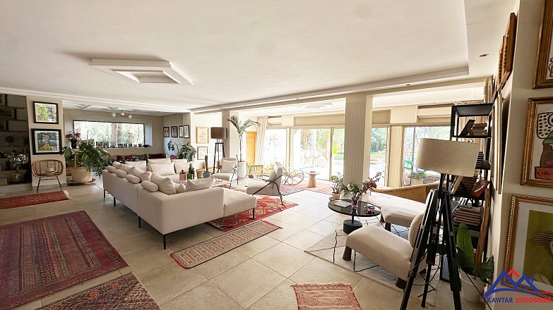 Somptueuse villa à vendre sur la - Route de Fès 11