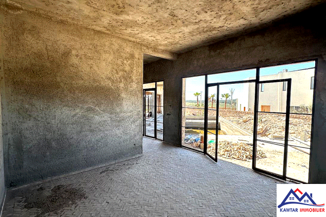 Villa Titrée Semi-Finie à Vendre – Terrain 1000 m² / Surface Habitable 240 m² 7