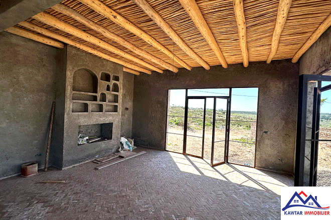 Villa Titrée Semi-Finie à Vendre – Terrain 1000 m² / Surface Habitable 240 m² 8