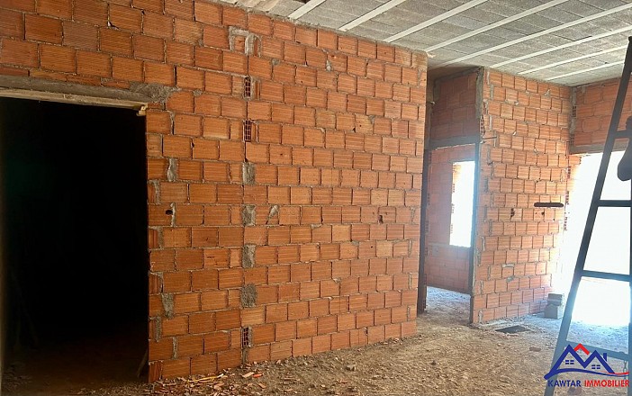 VILLA D’EXCEPTION À VENDRE – ROUTE DE OUARZAZAT / AMALKIS (SEMI-FINIE) 2