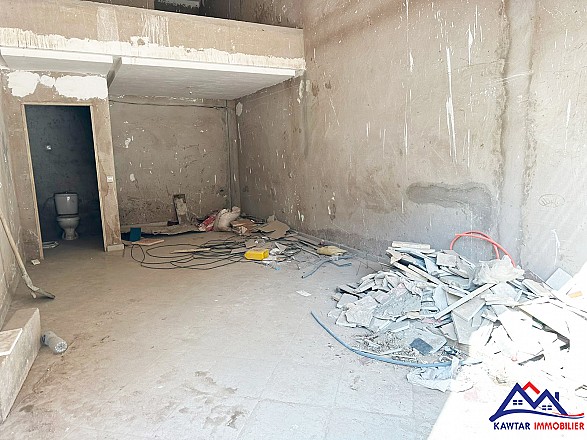 À VENDRE – LOCAUX COMMERCIAUX D’EXCEPTION AU CŒUR DE GUÉLIZ 3