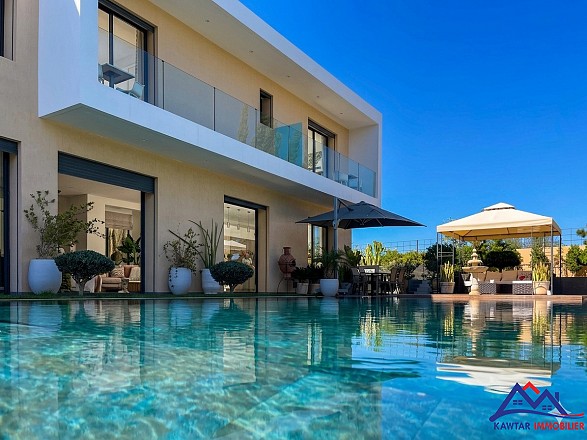 SUPERBE VILLA  8