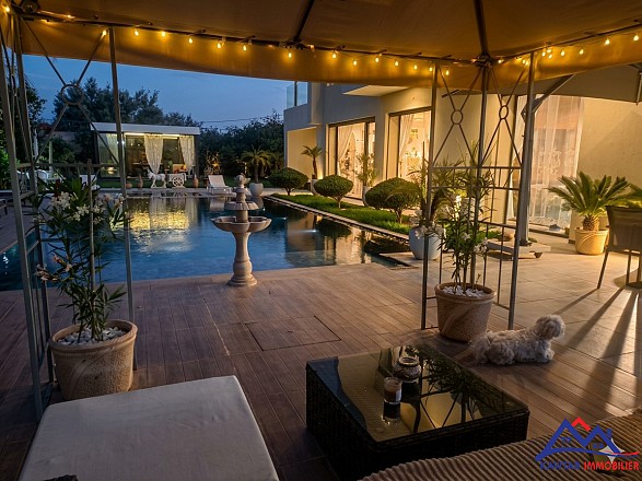 SUPERBE VILLA  38