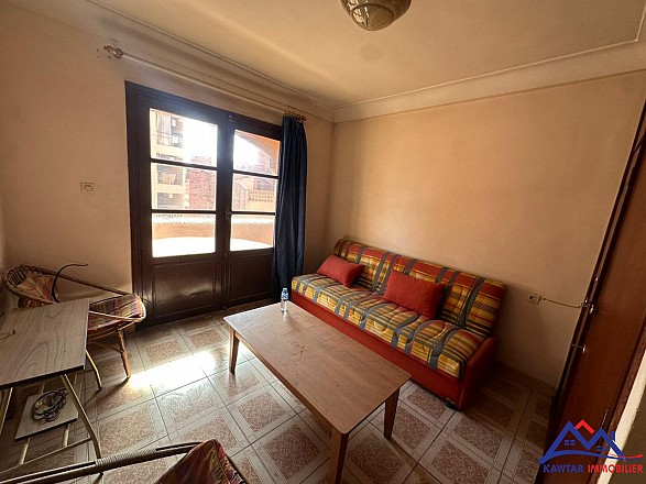 À VENDRE – Studio à rénover au cœur de Guéliz 1