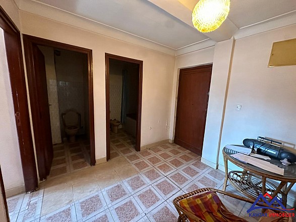 À VENDRE – Studio à rénover au cœur de Guéliz 8