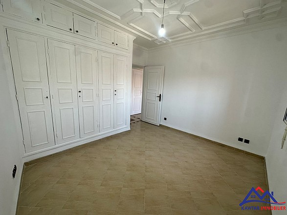 À VENDRE – Appartement à Rouidate 7