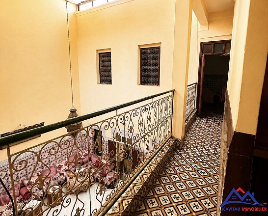 À Vendre – Riad titré à rénover au cœur de Rahba Kdima 5