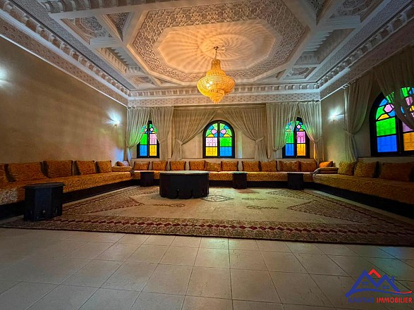 À Vendre – Villa de Prestige à Targa 8