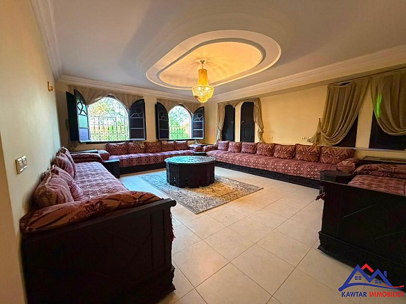À Vendre – Villa de Prestige à Targa 10