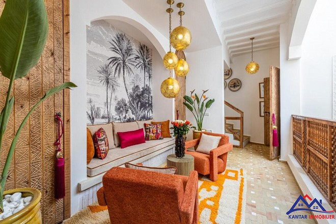 Riad rénové titré à vendre – Riad Zitoun, Médina 7