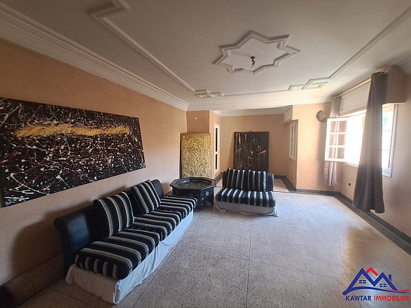 Appartement spacieux à rénover à Gueliz 4